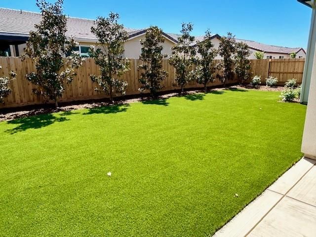 1644 Heirloom Avenue, Clovis, CA 93619