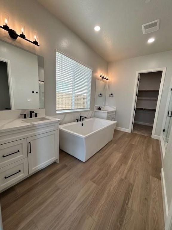 Image 10 of property listing at 1644 Heirloom Avenue, Clovis, CA 93619