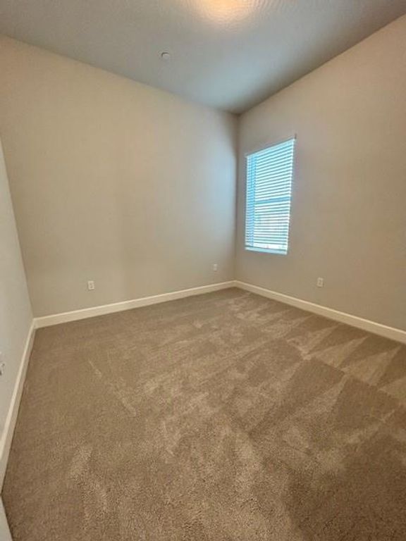 Image 14 of property listing at 1644 Heirloom Avenue, Clovis, CA 93619