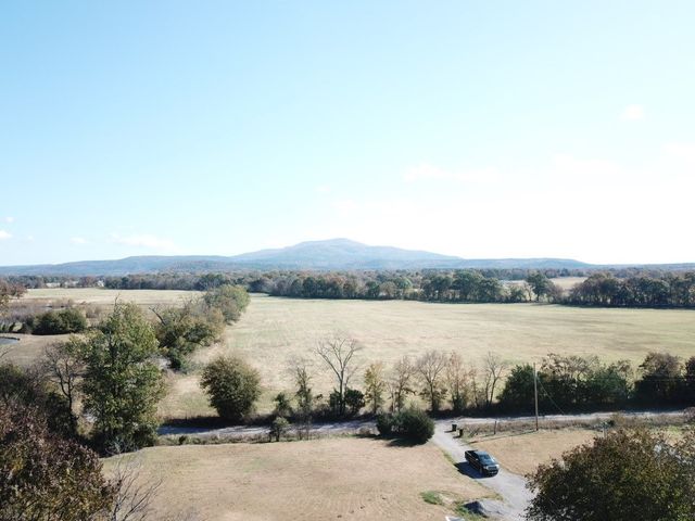 3442 Chigger Valley Road, Magazine, AR 72943