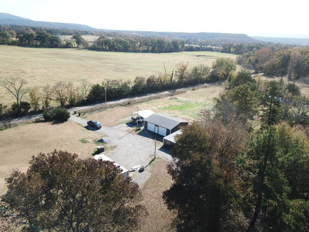 3442 Chigger Valley Road, Magazine, AR 72943