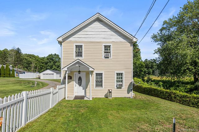 39 Main Street, Poughquag, NY 12570