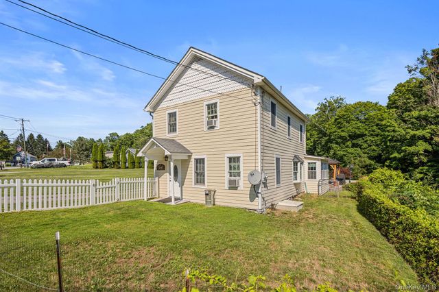 39 Main Street, Poughquag, NY 12570