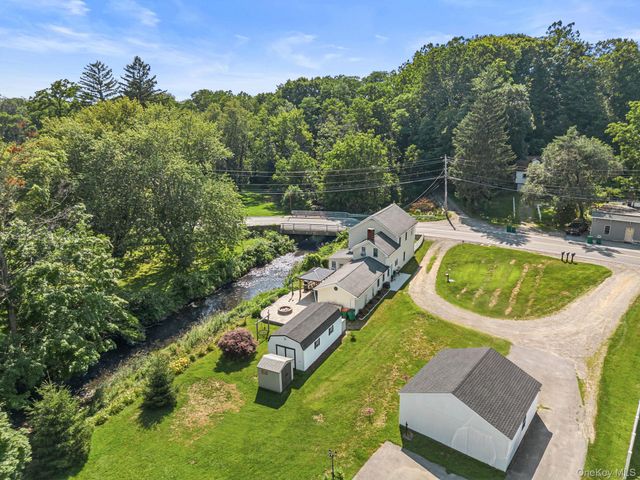 39 Main Street, Poughquag, NY 12570