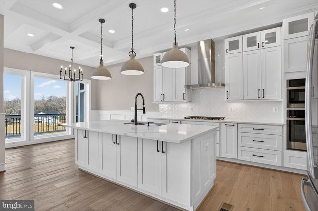 29 ROCK ISLAND RIDGE, LAKE ANNA, Mineral, VA 23117