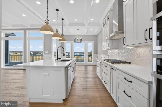 29 ROCK ISLAND RIDGE, LAKE ANNA, Mineral, VA 23117