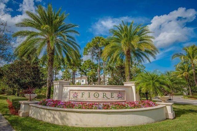 4302 Myrtlewood Circle W, Palm Beach Gardens, FL 33418