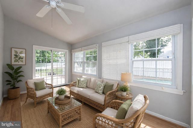 2 JAY CT, Marlton, NJ 08053