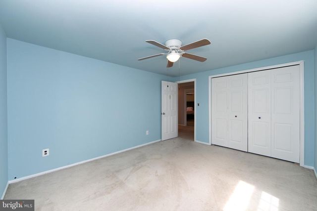 2 JAY CT, Marlton, NJ 08053
