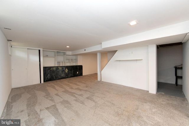 2 JAY CT, Marlton, NJ 08053