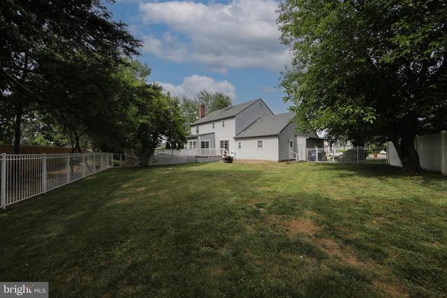 2 JAY CT, Marlton, NJ 08053