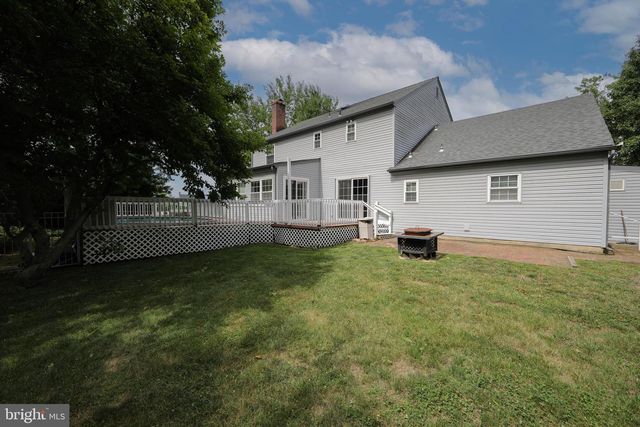 2 JAY CT, Marlton, NJ 08053