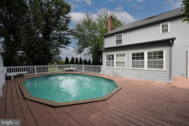 2 JAY CT, Marlton, NJ 08053