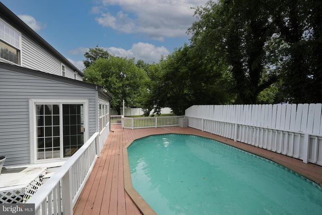 2 JAY CT, Marlton, NJ 08053