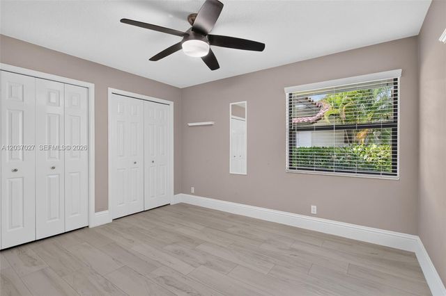 5366 NW 85th Ave, Coral Springs, FL 33067