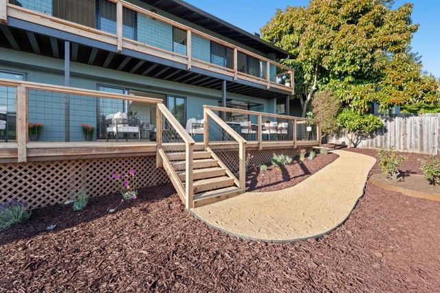 210 Thunderbird Drive, Aptos, CA 95003