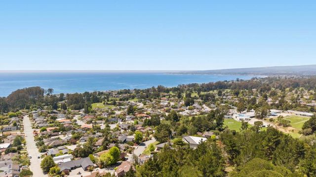 210 Thunderbird Drive, Aptos, CA 95003
