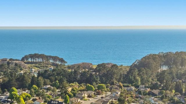 210 Thunderbird Drive, Aptos, CA 95003