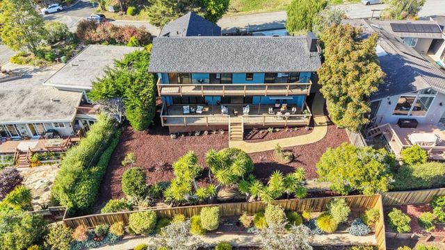 210 Thunderbird Drive, Aptos, CA 95003