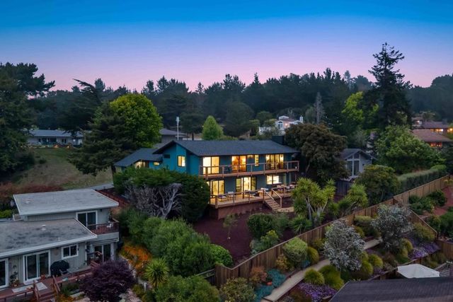 210 Thunderbird Drive, Aptos, CA 95003
