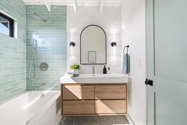 210 Thunderbird Drive, Aptos, CA 95003
