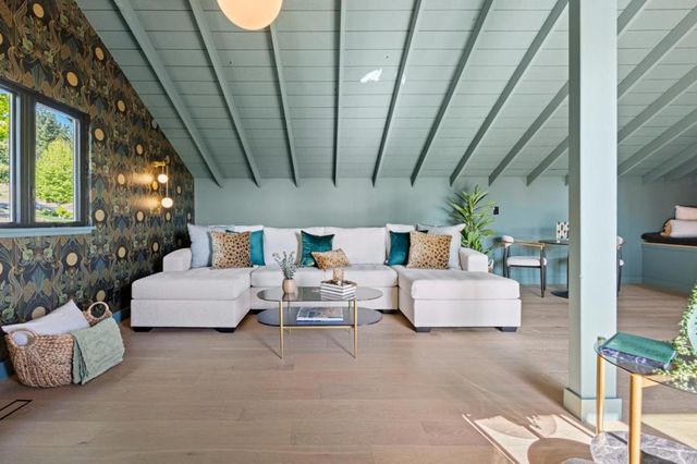 210 Thunderbird Drive, Aptos, CA 95003
