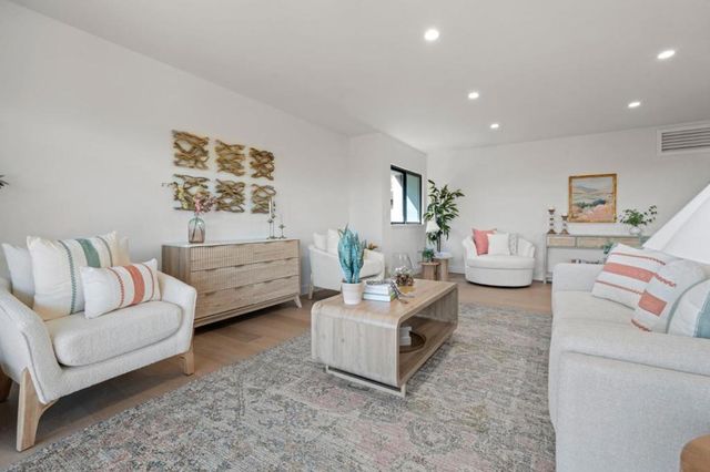 210 Thunderbird Drive, Aptos, CA 95003