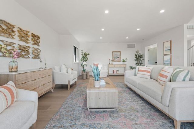 210 Thunderbird Drive, Aptos, CA 95003