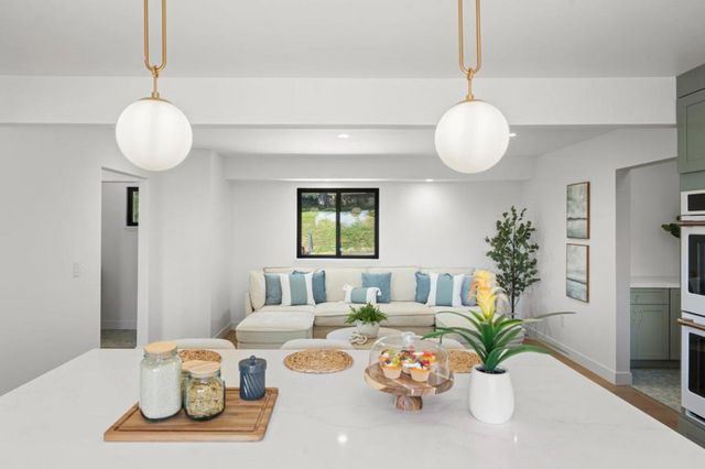 210 Thunderbird Drive, Aptos, CA 95003