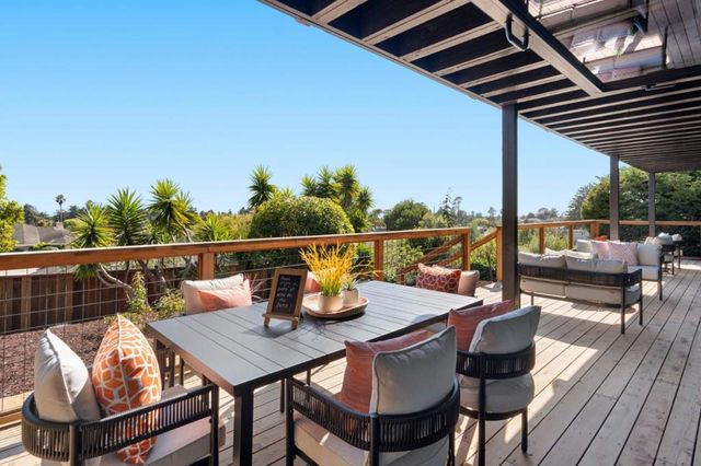 210 Thunderbird Drive, Aptos, CA 95003