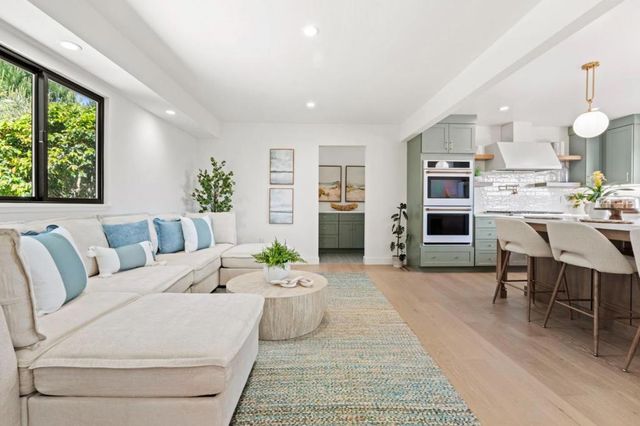 210 Thunderbird Drive, Aptos, CA 95003