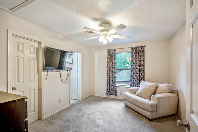 407 Champion Lake Drive, Spring, TX 77380