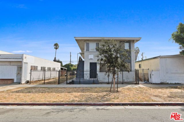 7516 S Western Avenue, Los Angeles, CA 90047