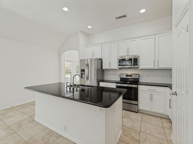 2700 Prescotte Pointe, Mckinney, TX 75071