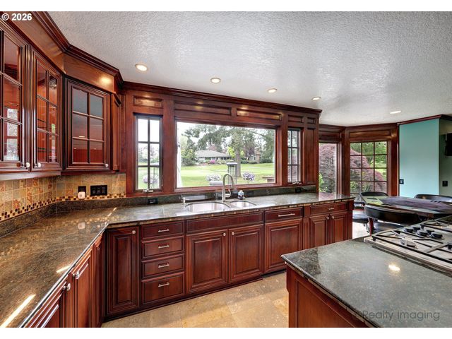 7720 Sw VILLAGE GREENS Cir, Wilsonville, OR 97070