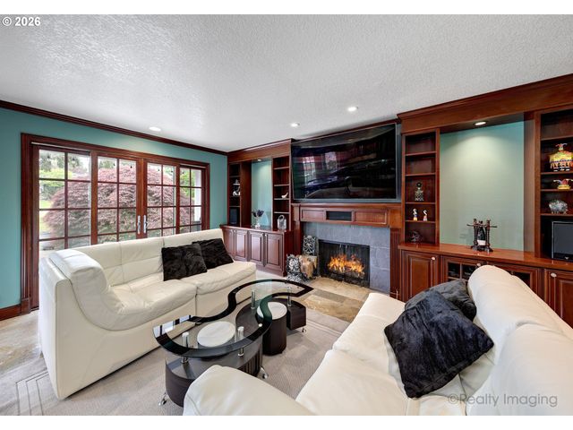7720 Sw VILLAGE GREENS Cir, Wilsonville, OR 97070