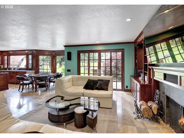 7720 Sw VILLAGE GREENS Cir, Wilsonville, OR 97070