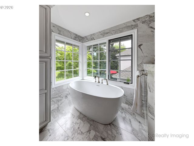 7720 Sw VILLAGE GREENS Cir, Wilsonville, OR 97070