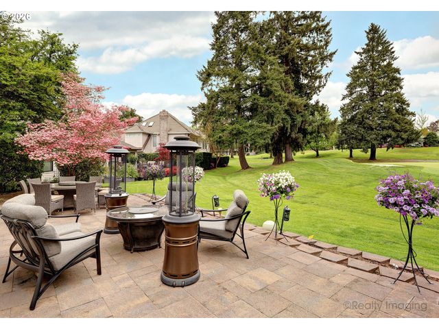 7720 Sw VILLAGE GREENS Cir, Wilsonville, OR 97070