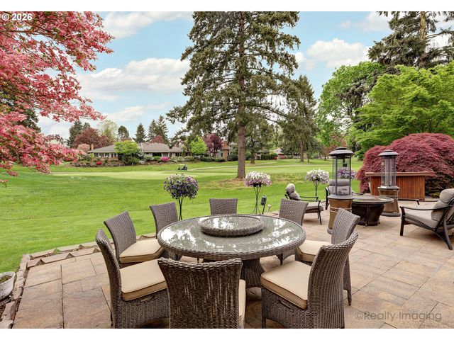 7720 Sw VILLAGE GREENS Cir, Wilsonville, OR 97070