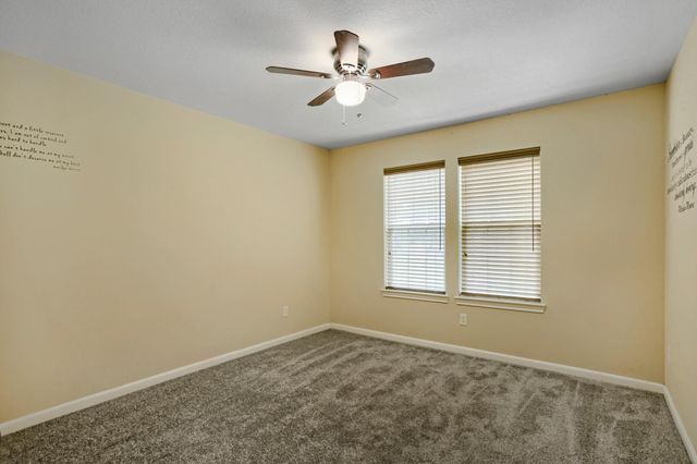 336 Wild Oak Drive, Huffman, TX 77336