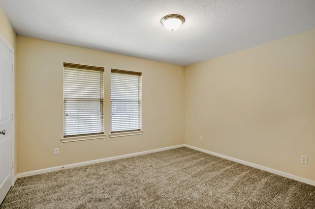 336 Wild Oak Drive, Huffman, TX 77336