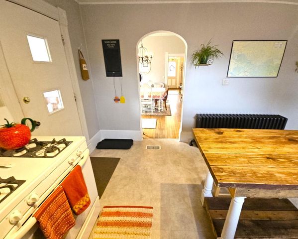 322 E Court Street, Viroqua, WI 54665