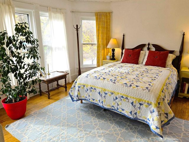 322 E Court Street, Viroqua, WI 54665