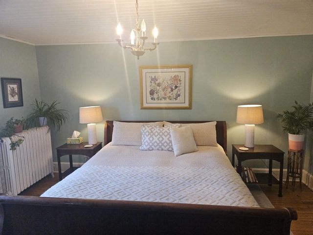 322 E Court Street, Viroqua, WI 54665