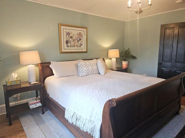 322 E Court Street, Viroqua, WI 54665