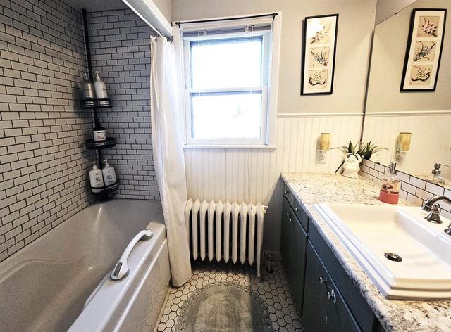 322 E Court Street, Viroqua, WI 54665