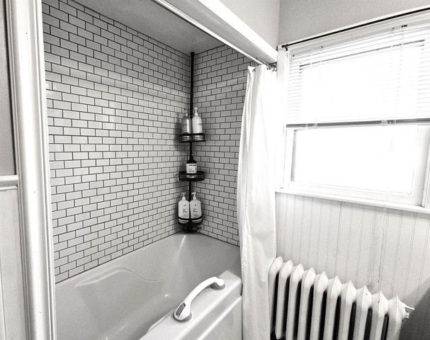 322 E Court Street, Viroqua, WI 54665