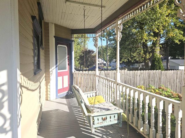 322 E Court Street, Viroqua, WI 54665