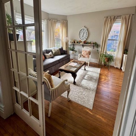 322 E Court Street, Viroqua, WI 54665